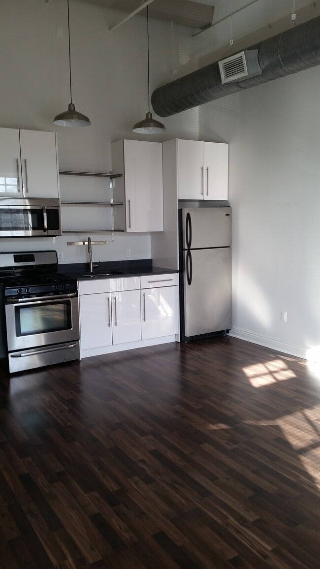 5 Shore Loft at Bay Shore
