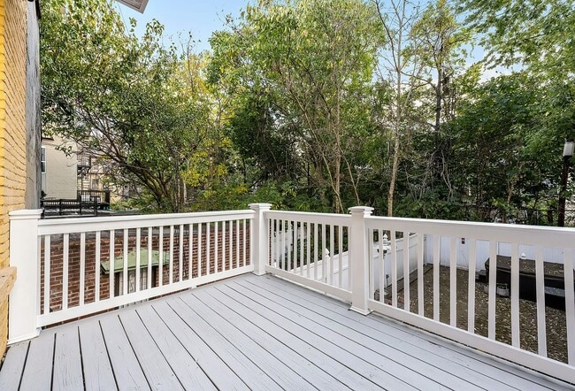 Photo - 908 Sterling Pl Unit 2