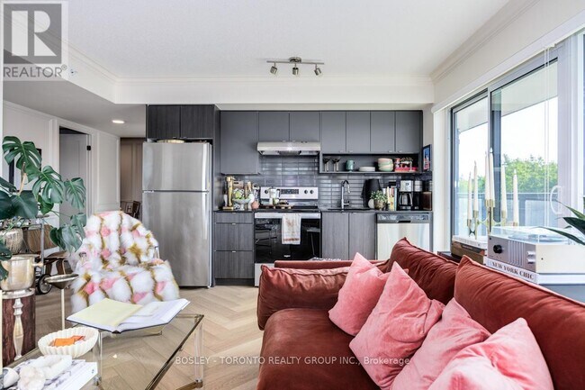 Photo - 1119 Cooke Blvd. Unité B421