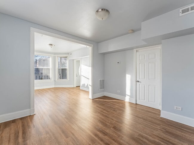 Photo - 1521 Grove Ave