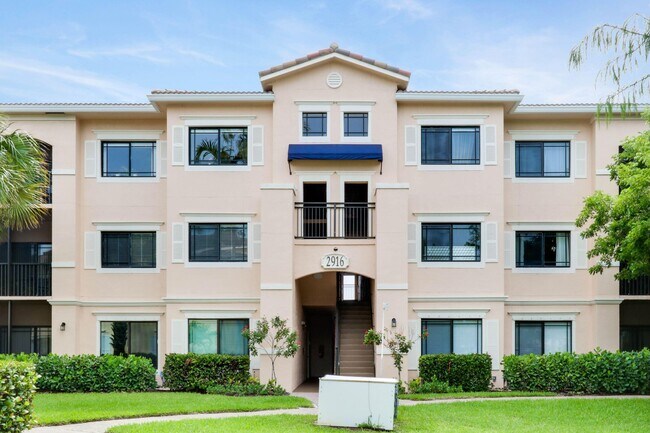 Building Photo - 2916 Tuscany Ct Unit 106 Rental