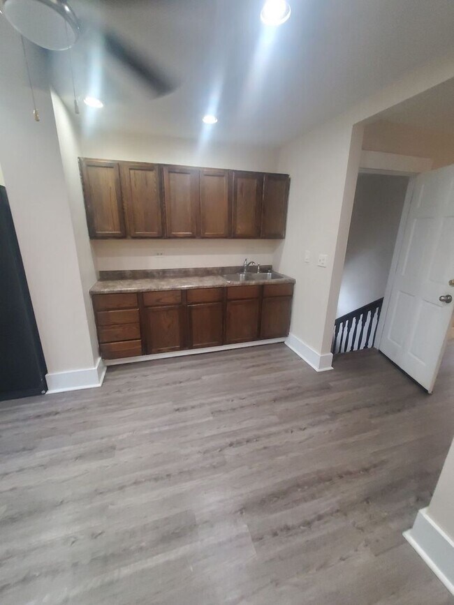 Photo - 6603 23rd Ave Unit Upper