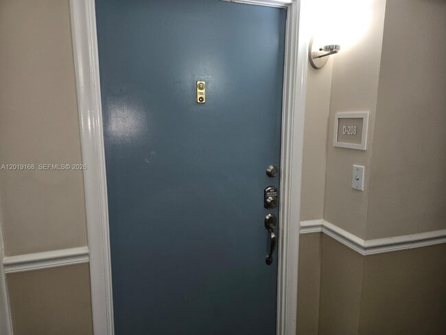 Photo - 1950 N Andrews Ave Unit 208D