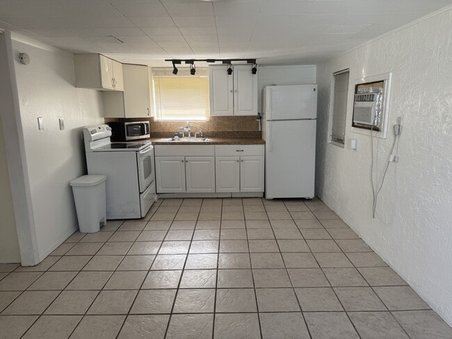 Photo - 4109 Nelson Ave