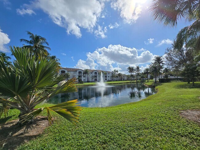 Building Photo - 2600 S University Dr Unit #102