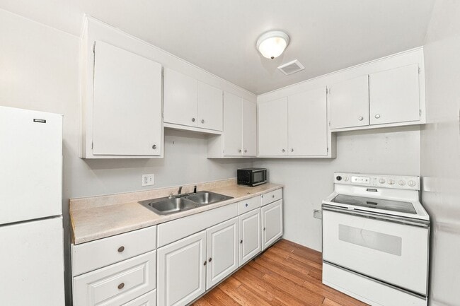 365 E Kensington Ave Unidad 3