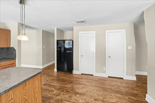 Photo - 434 Laurel Timbers Dr