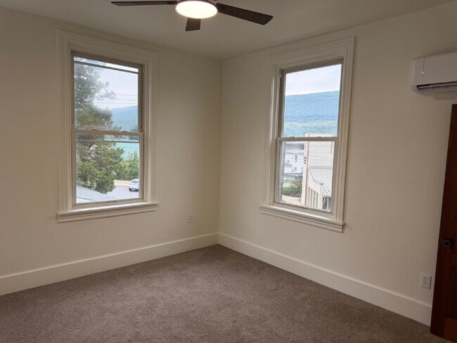 "Charming 3-Bedroom Retreat with 1.5 Baths on Main St in Lykens, PA!"