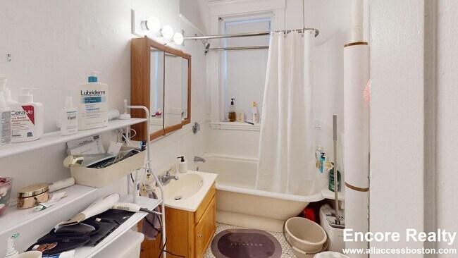 40 Cummings Rd Unit 9