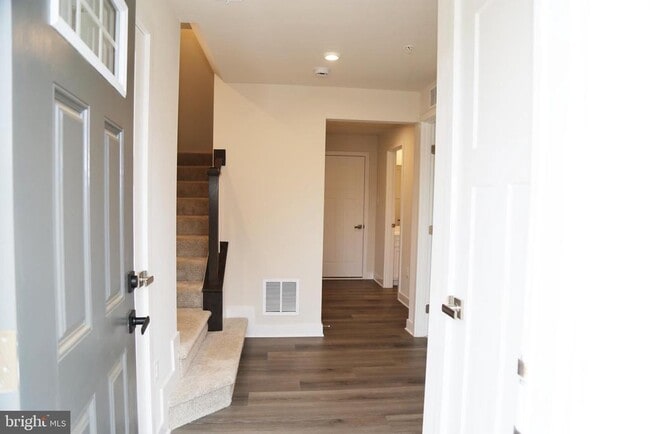 Photo - 1790 Atlas Dr