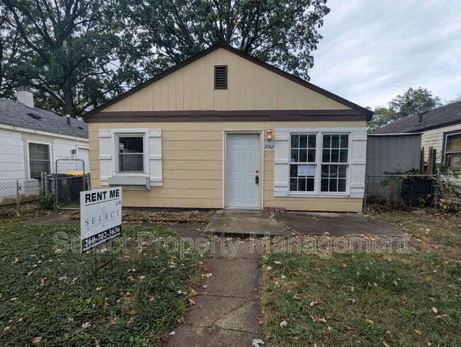 Photo - 2062 Pauline St