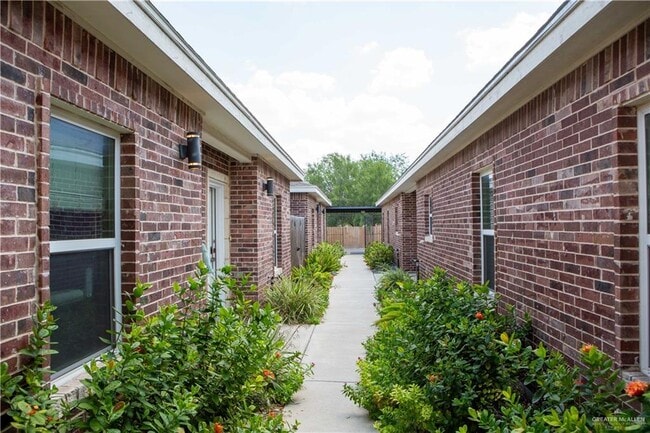 2810 W Primrose Ave Unit 4
