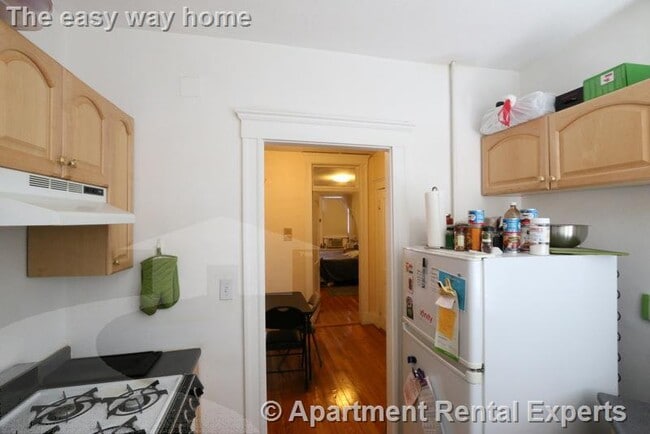 Photo - 335 A Harvard St Unidad #12