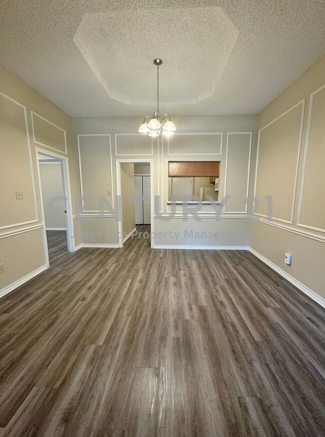 Photo - Stunning 3/2/2 Duplex in DeSoto For Rent!