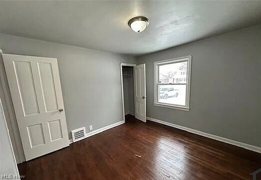 Photo - 5185 Anthony St