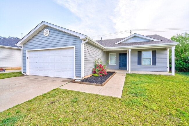 Building Photo - 10425 Aberdeen Dr Rental