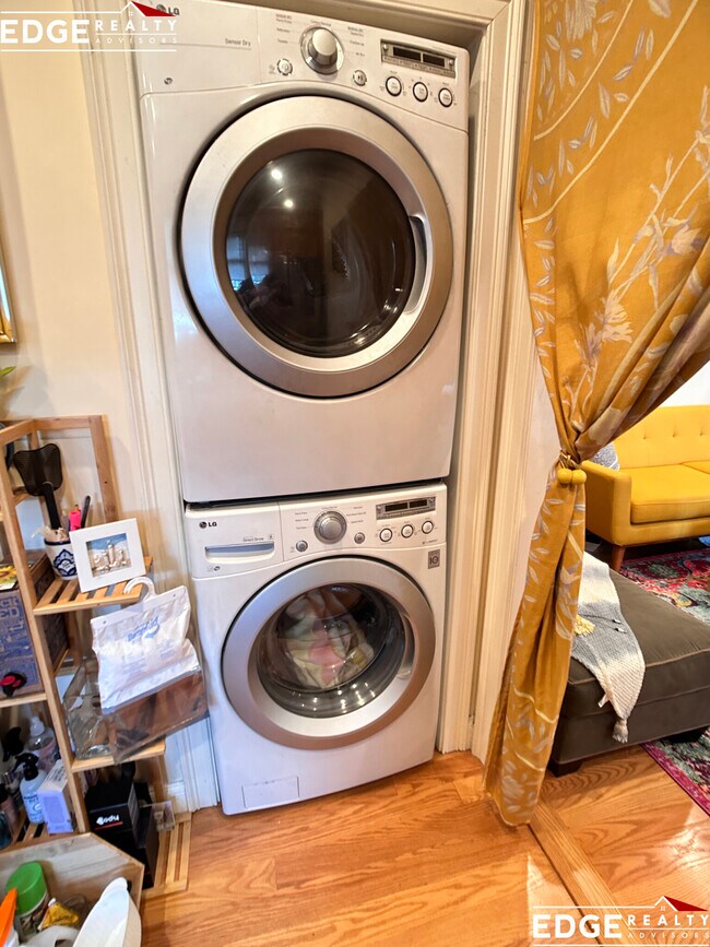 Photo - 40 Carleton St Unit 2