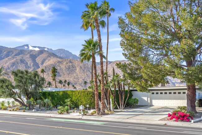 Photo - 1350 E Murray Canyon Dr
