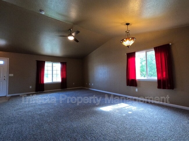 Photo - 3627 Glenbarr Ct