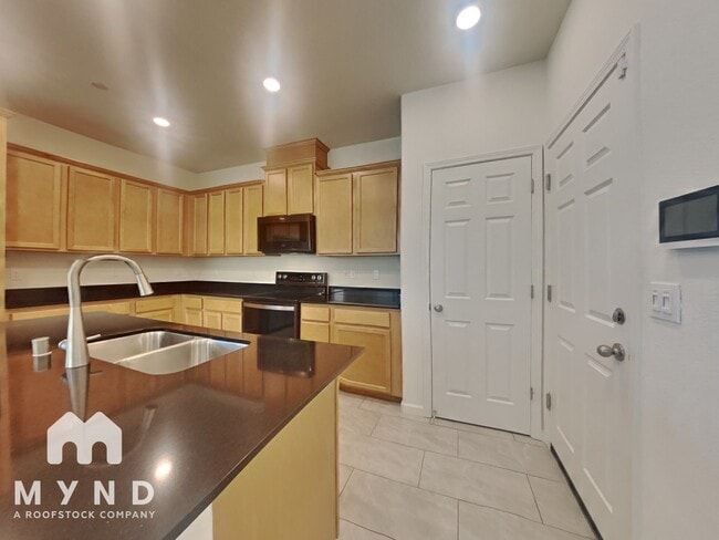 Photo - 7942 Pitcher St