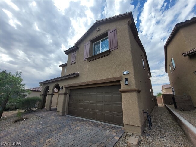 Photo - 2409 W Gilmore Ave