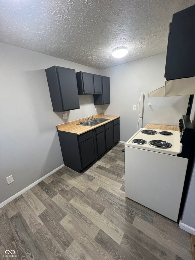 Photo - 1818 Michigan St Unit 2