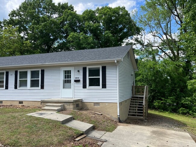Building Photo - 440 Dudley St Unit 440-B