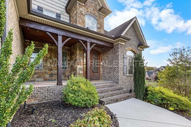 Photo - GORGEOUS 4 BEDROOM IN HARDIN VALLEY!!!!