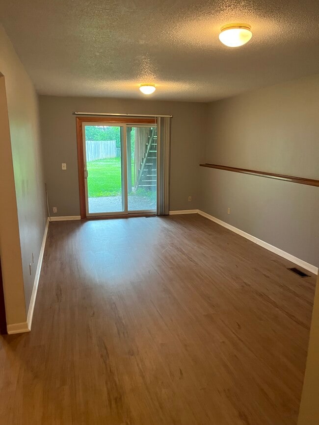 1315 NW 90th St