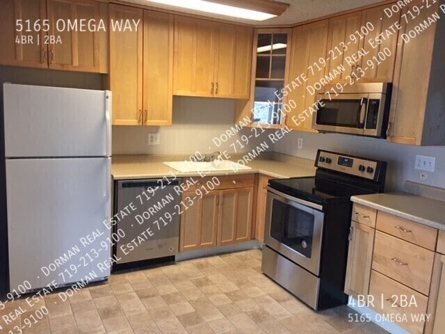 Photo - 5165 Omega Way