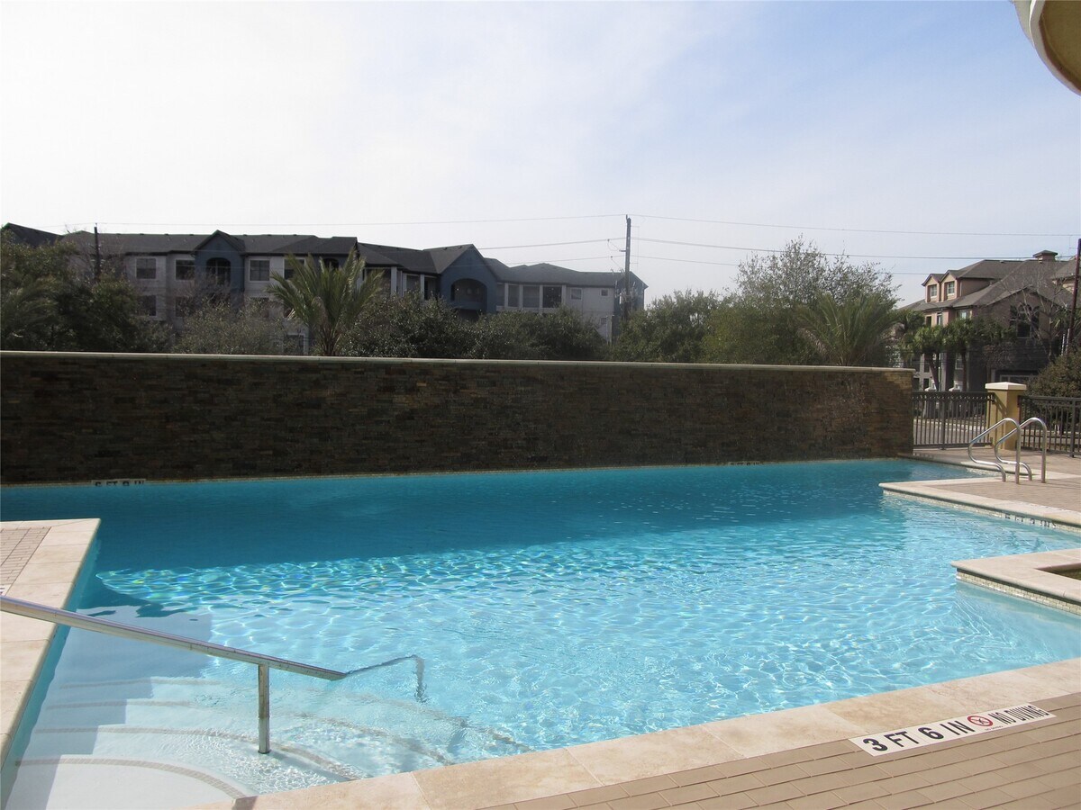 Photo - 7575 Kirby Dr Unit 3202