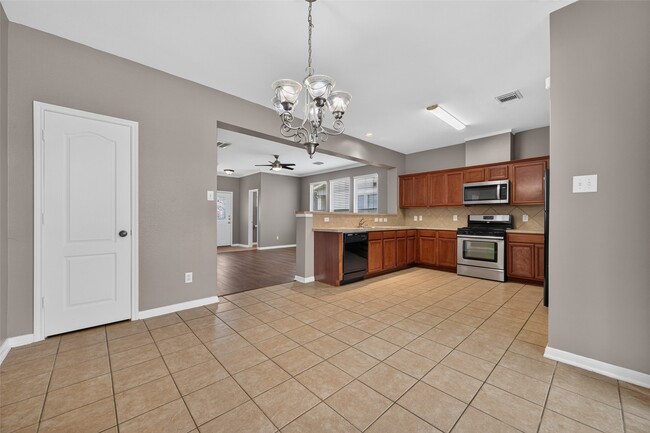 Photo - 8126 Montague Manor Ln