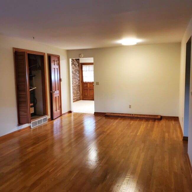 Photo - 42 W Main St Unit E