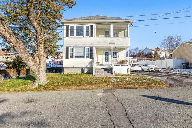 Photo - 2 Ann St Unit 2