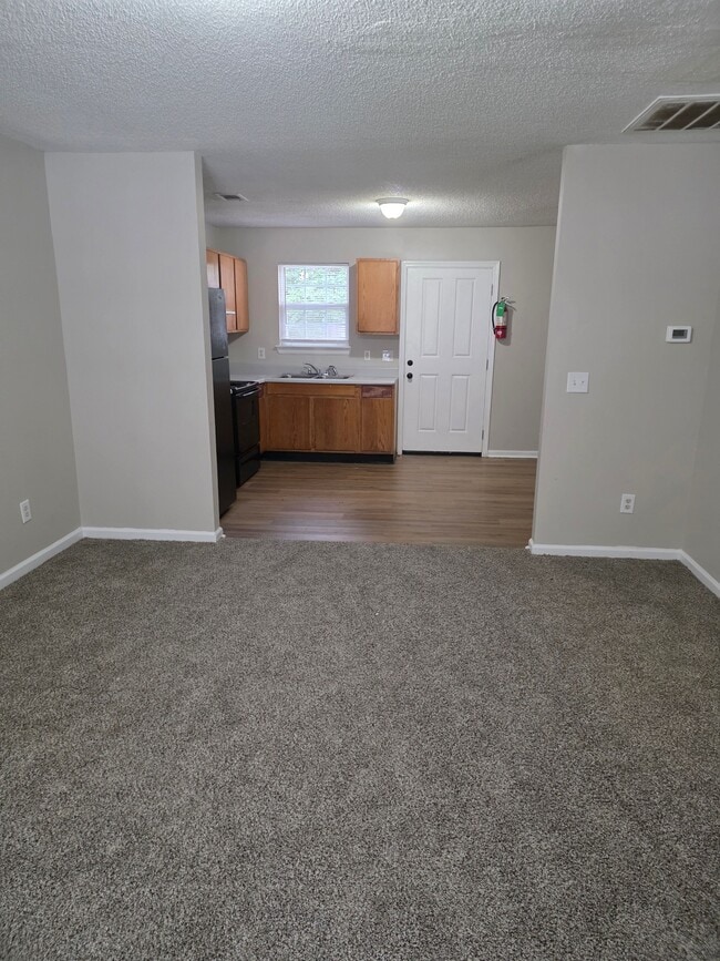 Photo - 1209 Harmony St