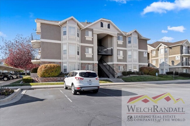 Spacious 3-Bed, 2-Bath Condo in West Jordan - Spacious 3-Bed, 2-Bath Condo in West Jordan