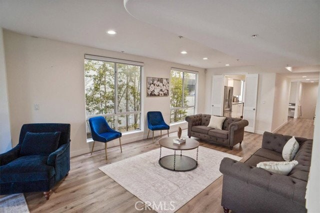 Photo - 1819 Holmby Ave
