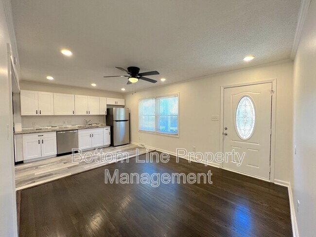 Photo - 2607 Dantrey Pl