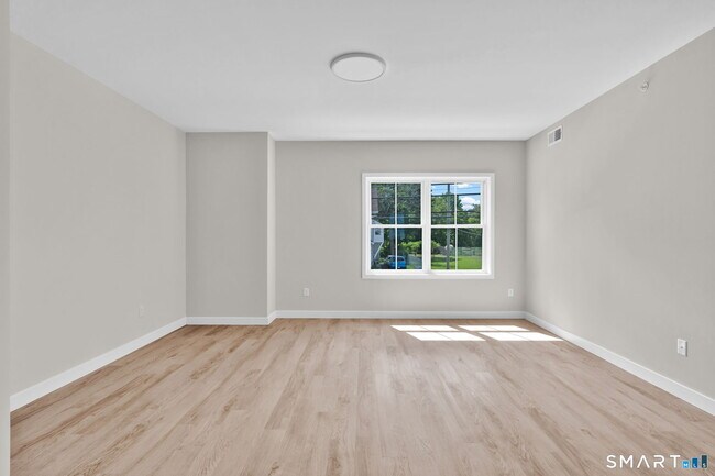 68 Whiting St Unit 1A