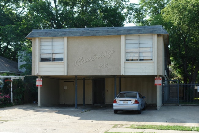 2816 Throckmorton