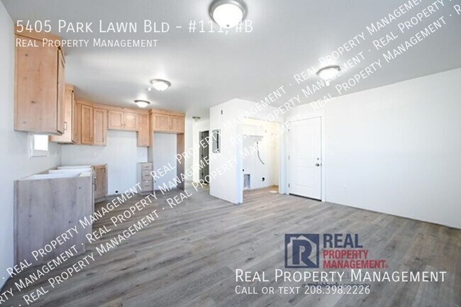 Photo - 5405 Park Lawn Dr Unidad #111, #B