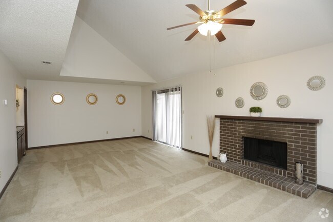 Lincoln Meadows Apartments - Lincoln Meadows Apartments