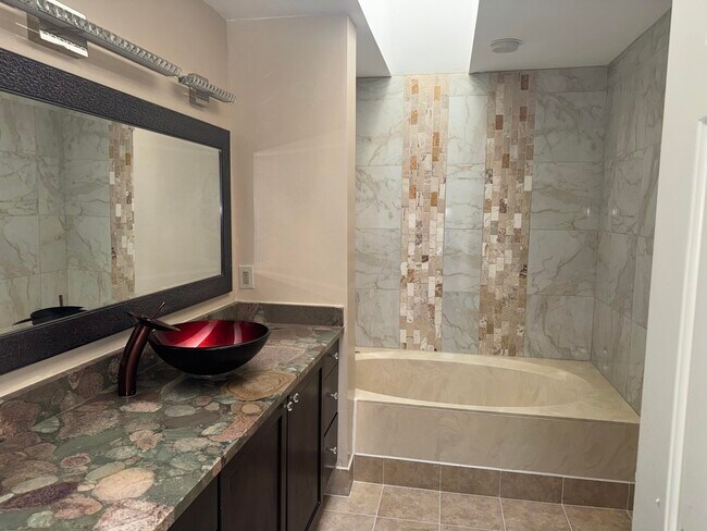 5088 Thyme Dr