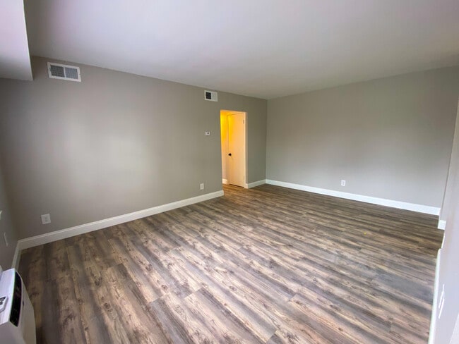 Forest Ridge Apartments
