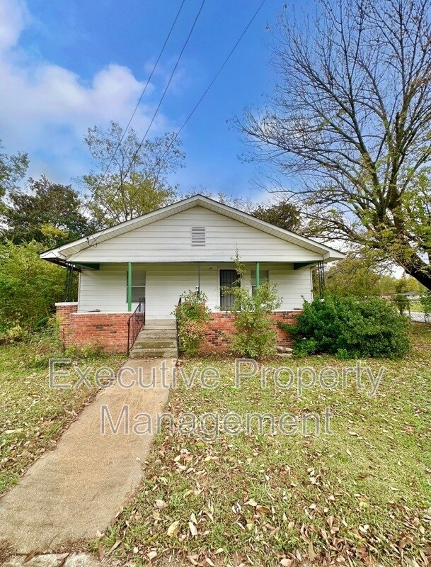 Photo - 10 Center St