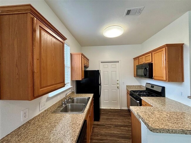 Photo - 6914 Meador Ave