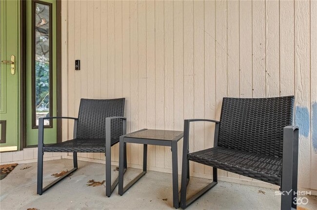 Photo - 13 Yarmouth Dr