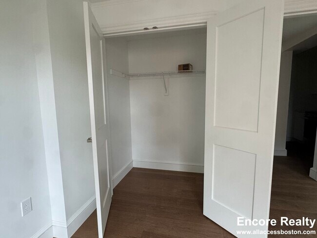 Photo - 1200 Massachusetts Ave Unidad 409A