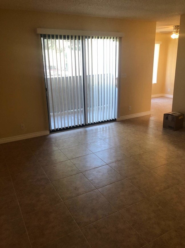 Living Area - 2811 Wheelwright Dr