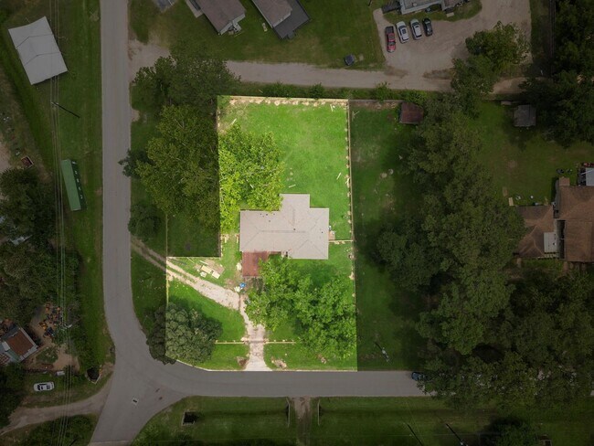 Photo - 15722 Treichel Rd